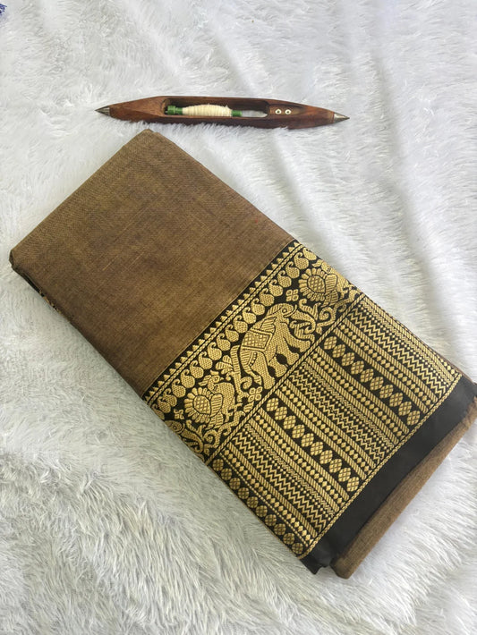 Premium Cotton Saree with Traditional Zari Border – 6.10 Mtrs
