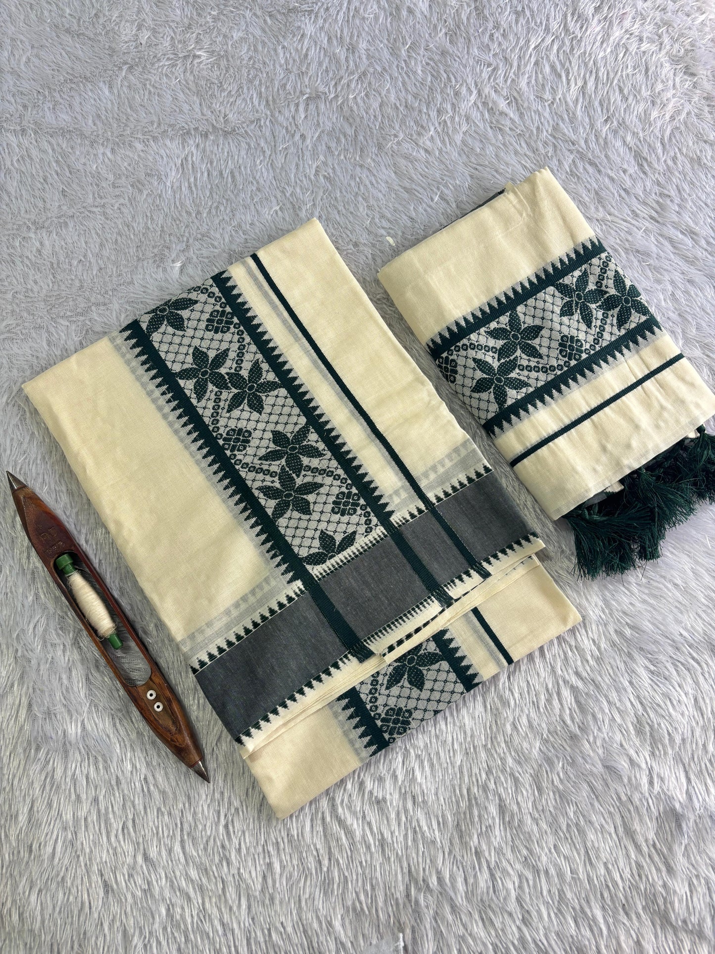 Premium Cotton Set Mundu with Tassels – 2.80m Traditional Kerala Wear | Colour-Only Design(VHWG)