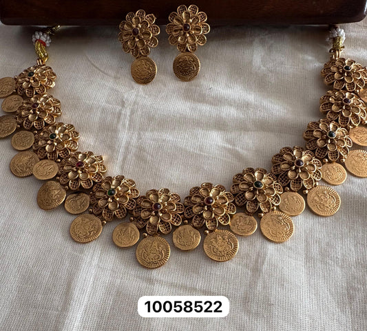 Lakshmi Flower Necklace – Elegant Matte Gold Finish