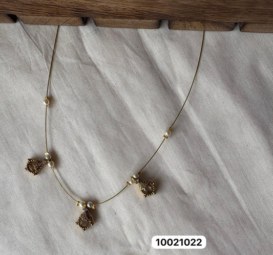 Colour Pendant with Invisible Chain – Elegant Simplicity, Everyday Glam