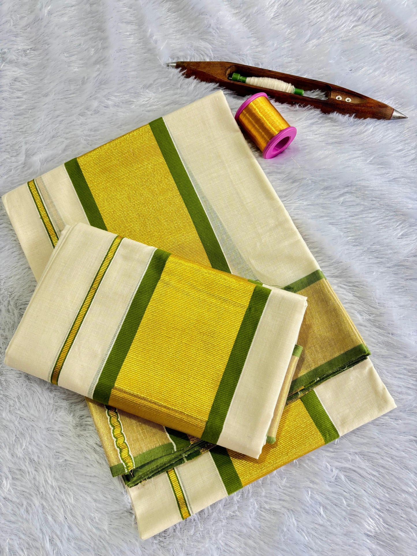 Mampoo Olive Green Cotton Set Mundu – 2.80 meters