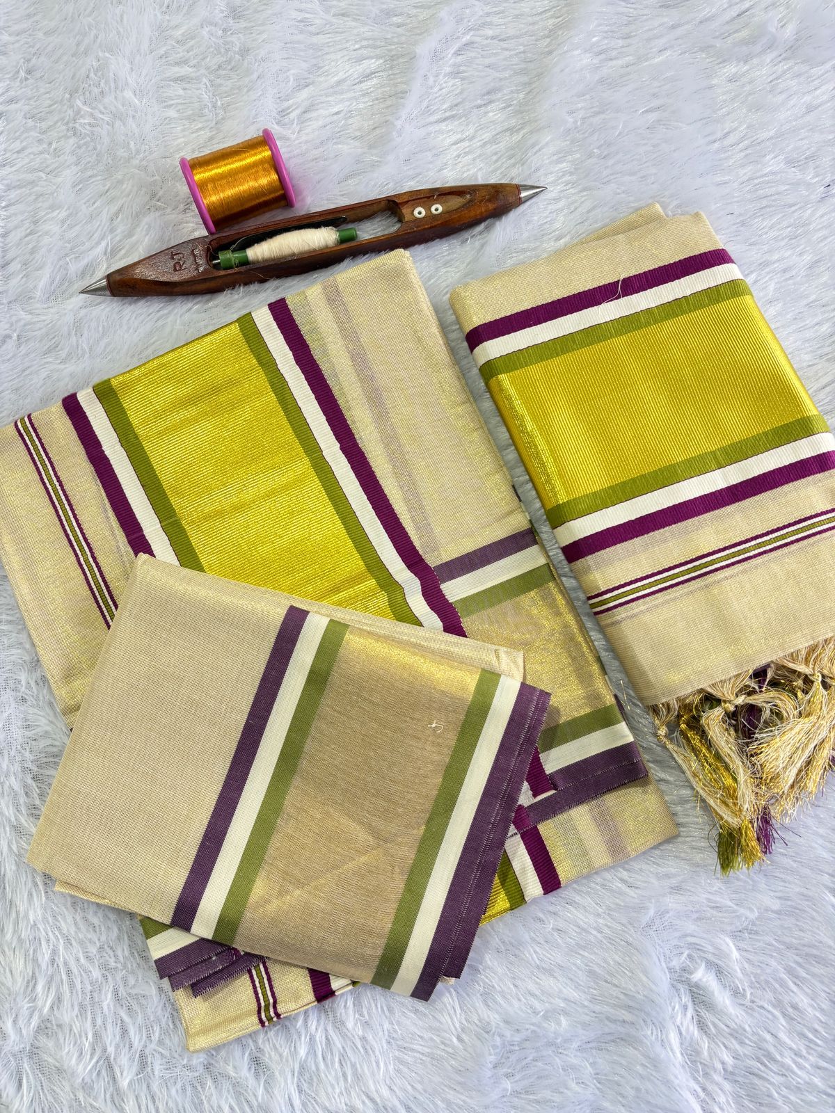 Double Colour Handloom Replica Set Mundu with Blouse – Golden Tissue | Velocentra Hub