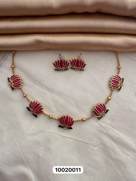 Lotus Necklace